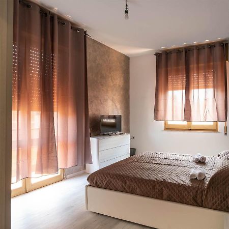 Monfalcone City Room Rental Apartment Cagliari Eksteriør bilde