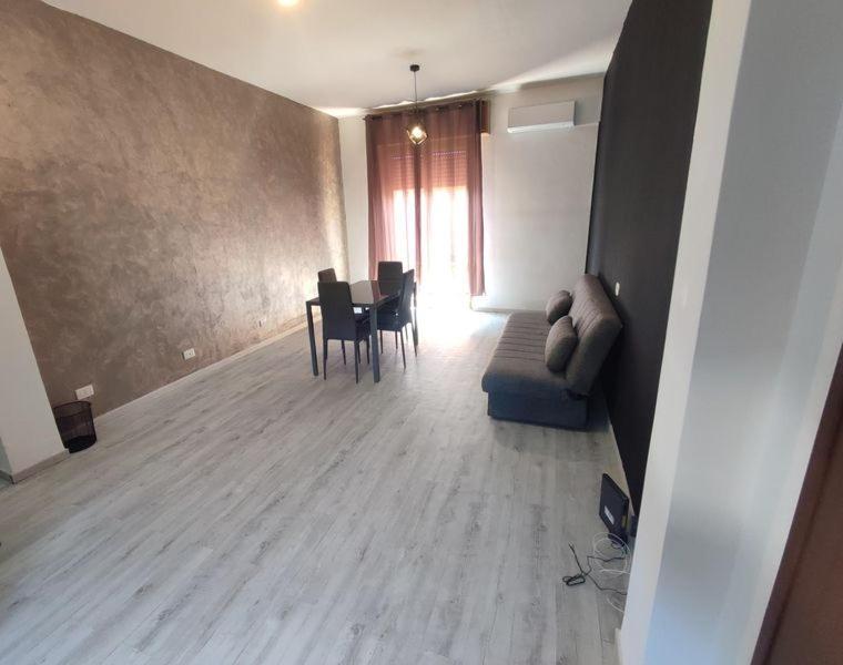 Monfalcone City Room Rental Apartment Cagliari Eksteriør bilde