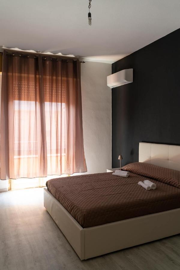 Monfalcone City Room Rental Apartment Cagliari Eksteriør bilde
