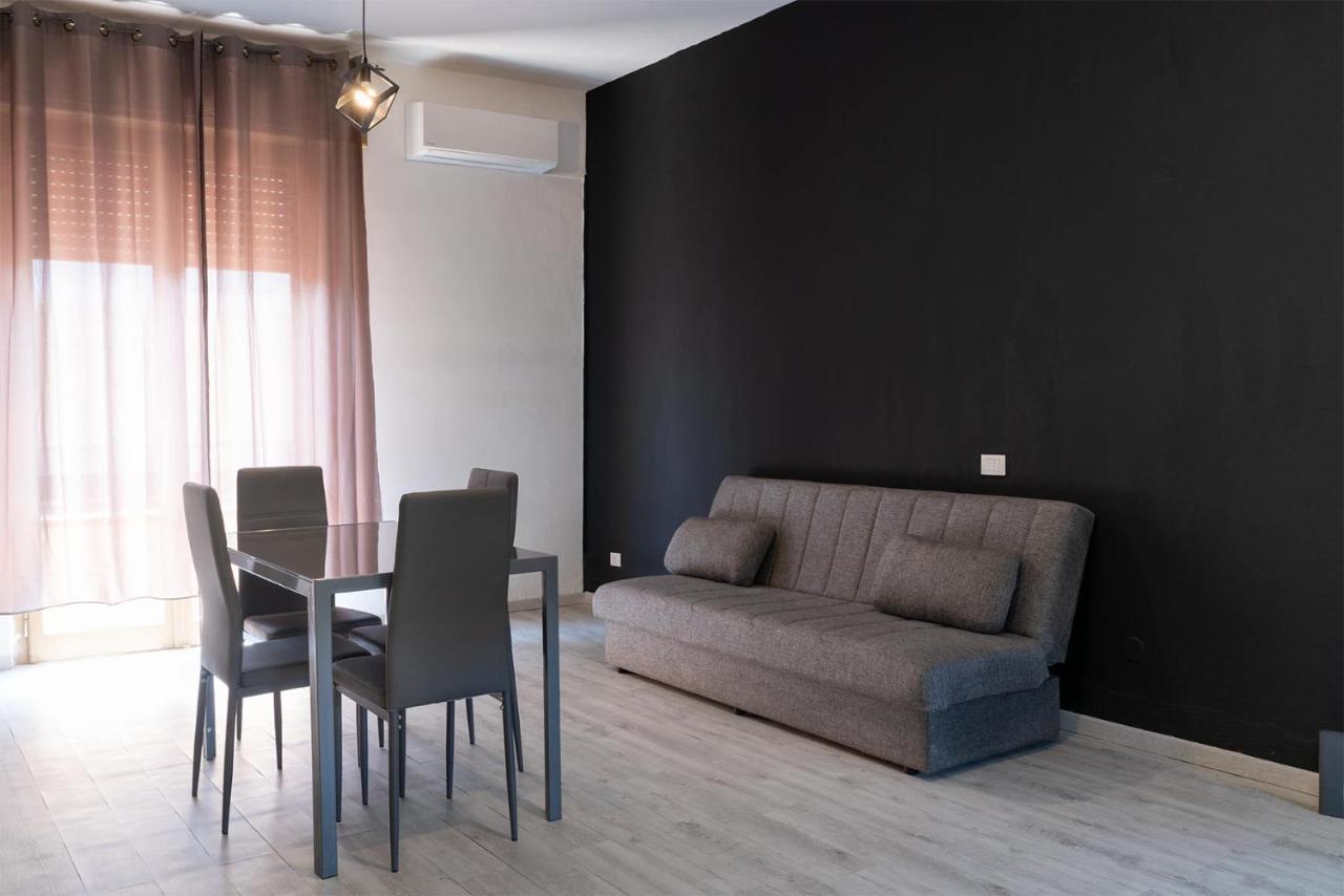 Monfalcone City Room Rental Apartment Cagliari Eksteriør bilde