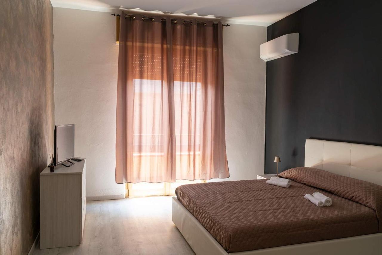 Monfalcone City Room Rental Apartment Cagliari Eksteriør bilde
